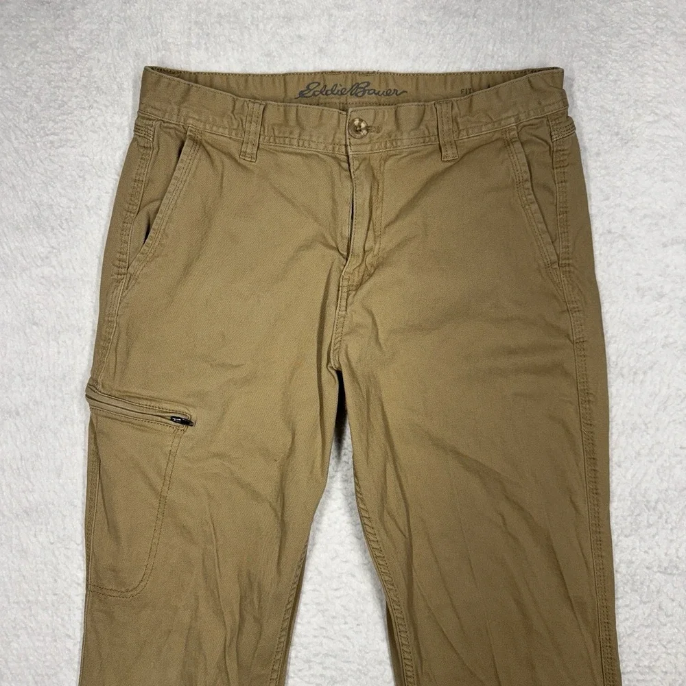 Eddie Bauer Khaki Beige Pants Active Fit Men's‎ Size 32x32